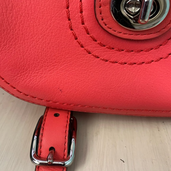 Coach - Picture 2 of 6